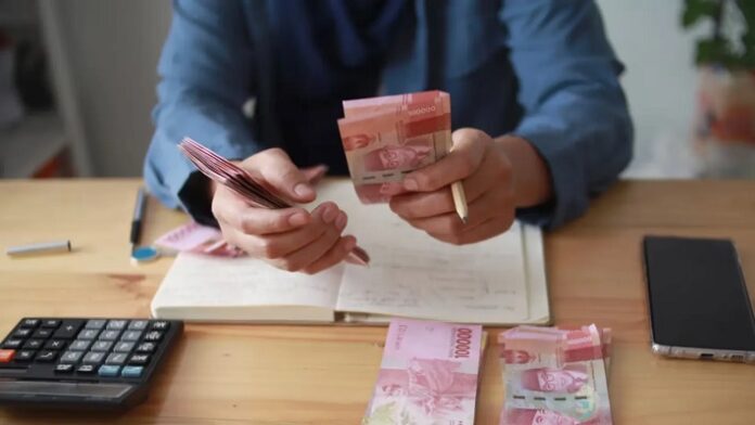 Mengelola Keuangan Agar Tetap Sehat dan Terhindar dari Krisis Finansial