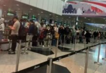 Ribuan imigran dan wisatawan di malaysia terlantar sistem imigrasi mengalami kelumpuhan.