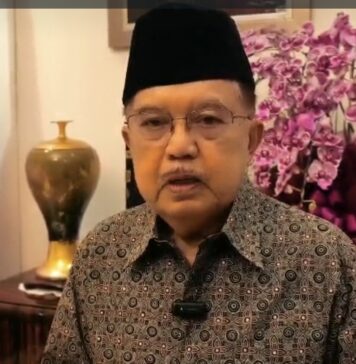 Jusuf Kalla Sampaikan Duka Mendalam, JK: Alm. Ryamizard memberikan kontribusi besar pada pertahanan dan keamanan negara.