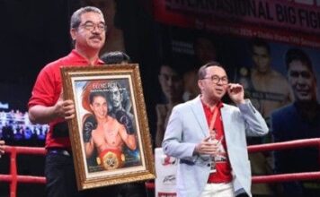 Lelang Lukisan Ellyas Pical, Lagenda Tinju Indonesia Laku Puluhan Juta diborong Gubernur.