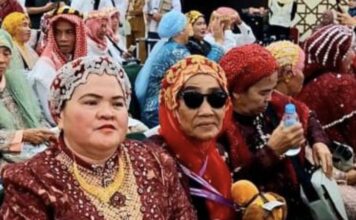 Gaya Blink-blink , Jamaah haji Kloter UPG Jadi Pusat Perhatian